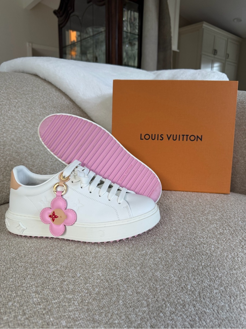 RARE Women's Louis Vuitton White Time Out Sneakers with Pink Sole and Charm